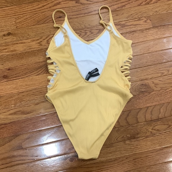 VICTORIAS Secret Sz L One Piece Strap Side Ribbed Swimsuit Gold V Neck - Picture 6 of 10